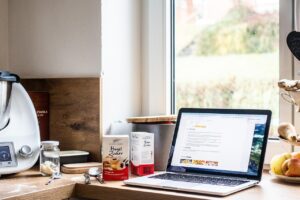 離乳食に役立つおすすめレシピアプリは？